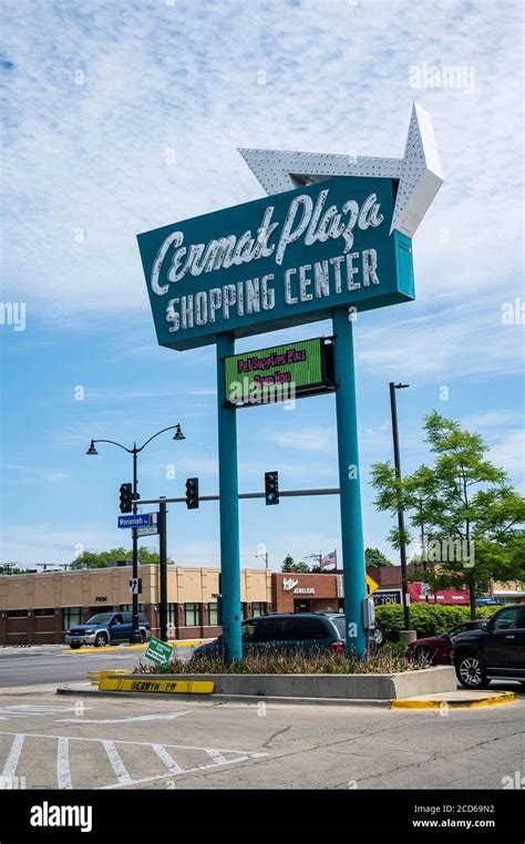 berwyn shopping center.